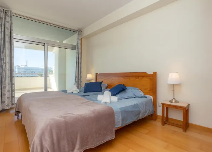 Ocean Village Buarcos